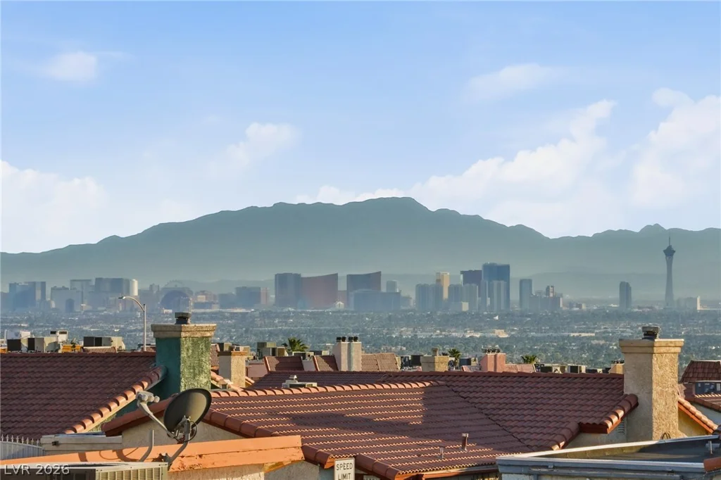 2395 Los Feliz, Las Vegas, NV 89156