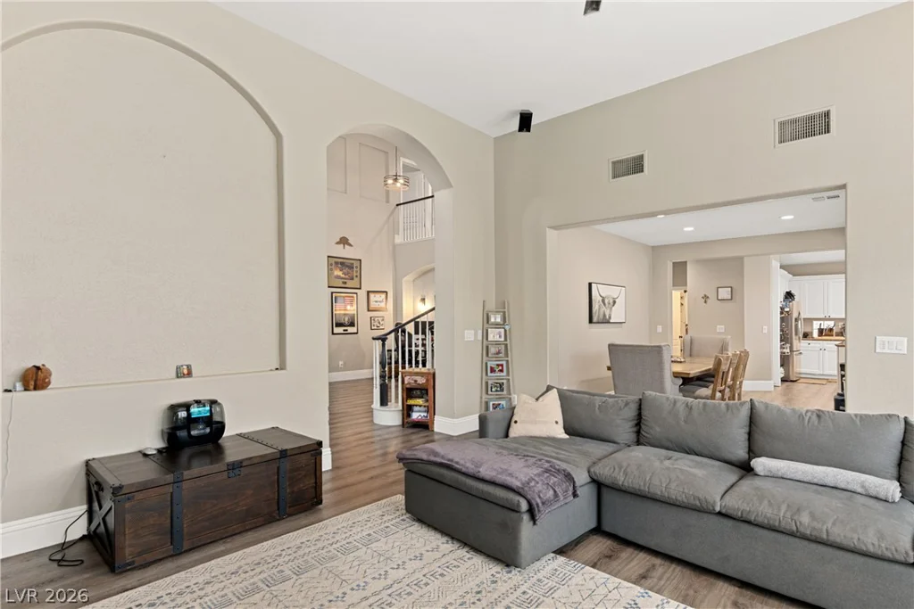 9391 Arrowhead Bluff, Las Vegas, NV 89149
