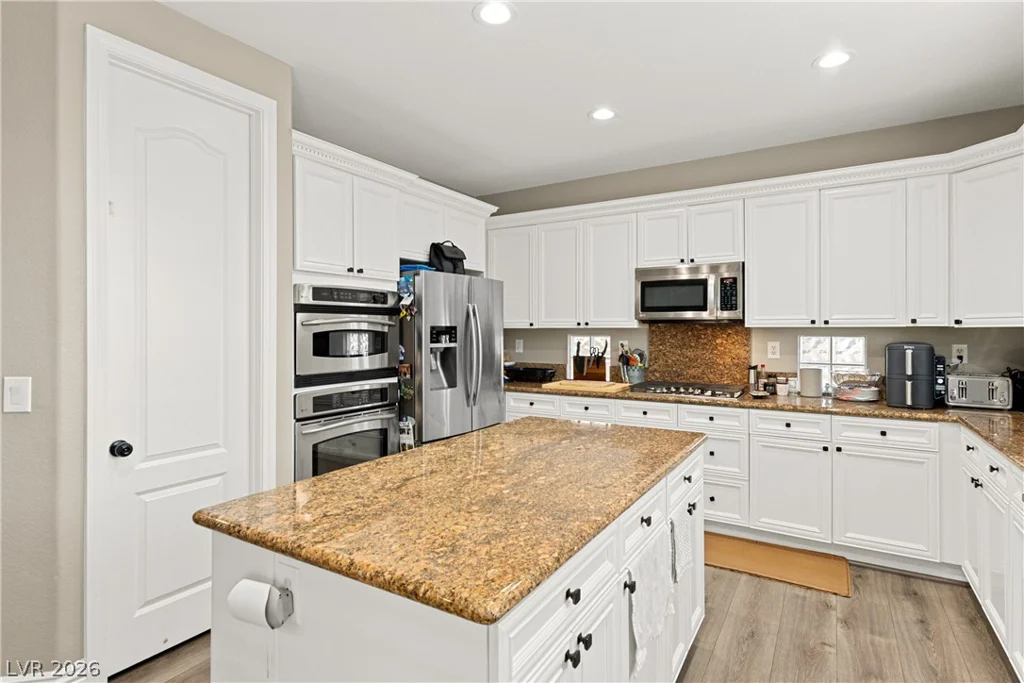 9391 Arrowhead Bluff, Las Vegas, NV 89149