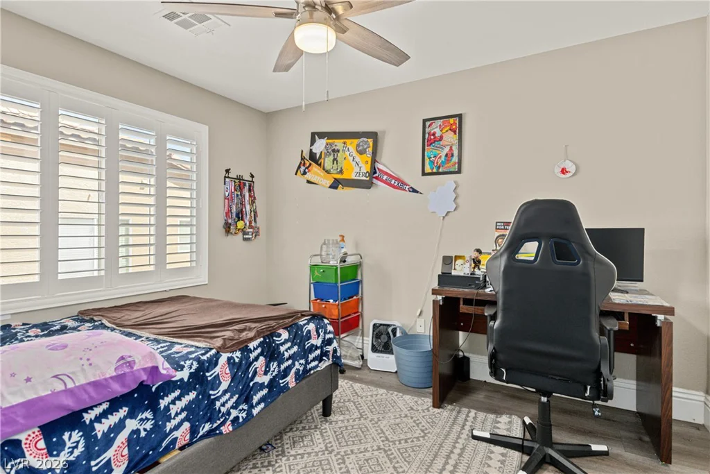 9391 Arrowhead Bluff, Las Vegas, NV 89149