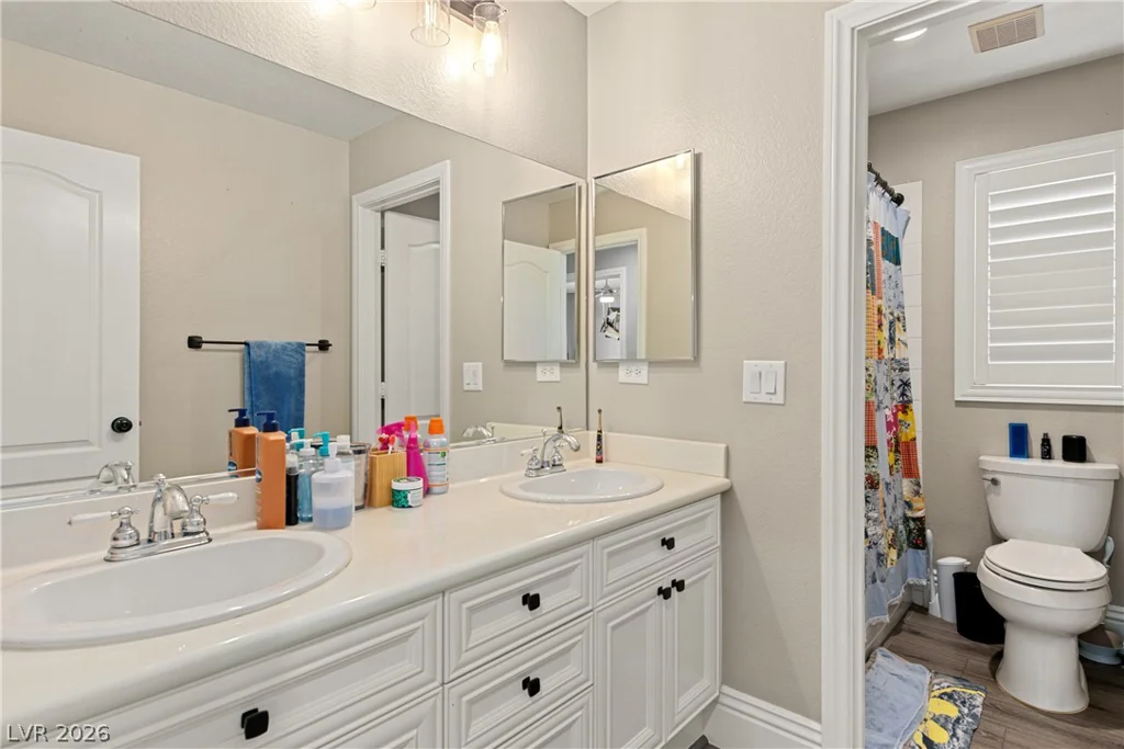 9391 Arrowhead Bluff, Las Vegas, NV 89149