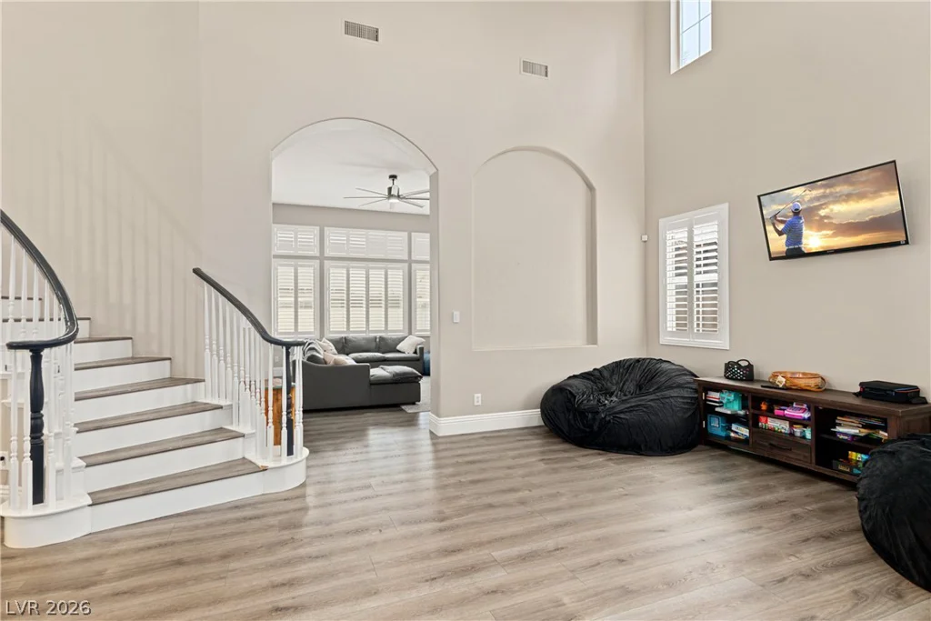 9391 Arrowhead Bluff, Las Vegas, NV 89149