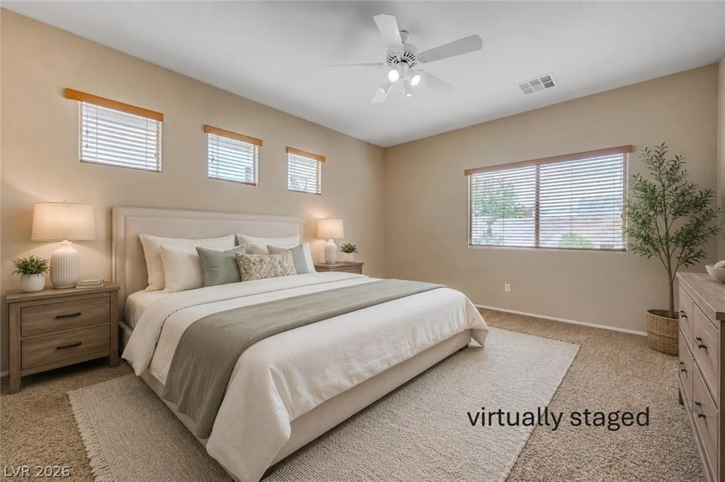 916 Kevin Baker, North Las Vegas, NV 89086