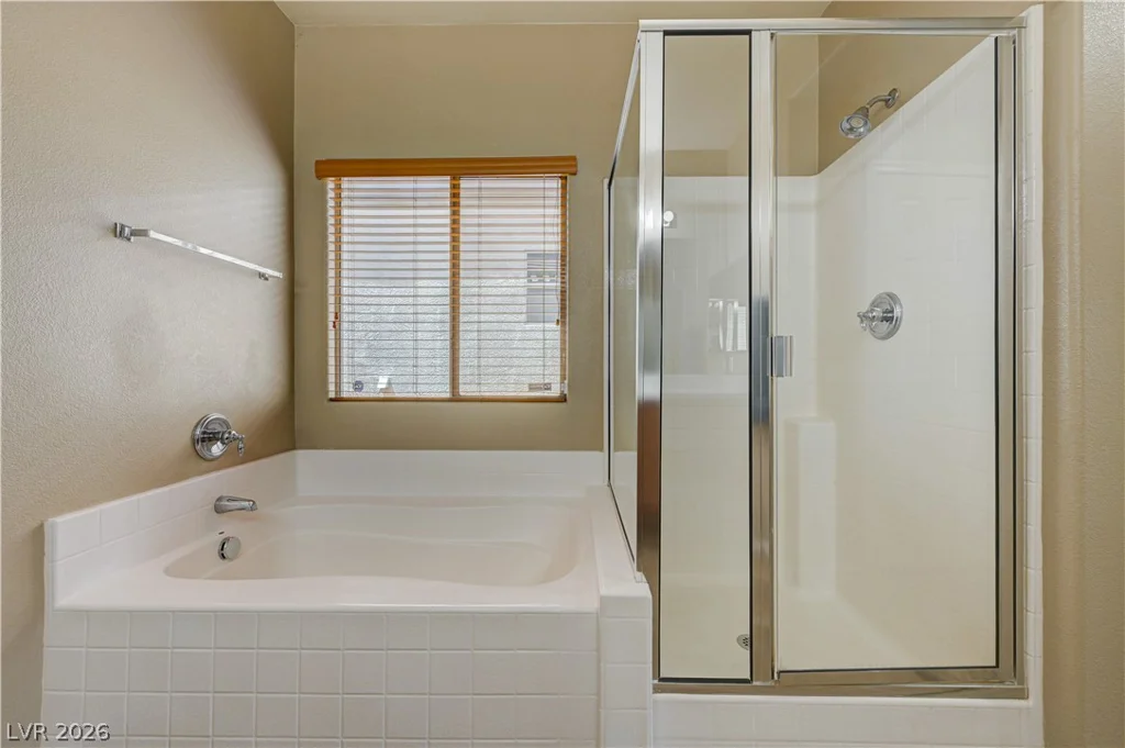 916 Kevin Baker, North Las Vegas, NV 89086