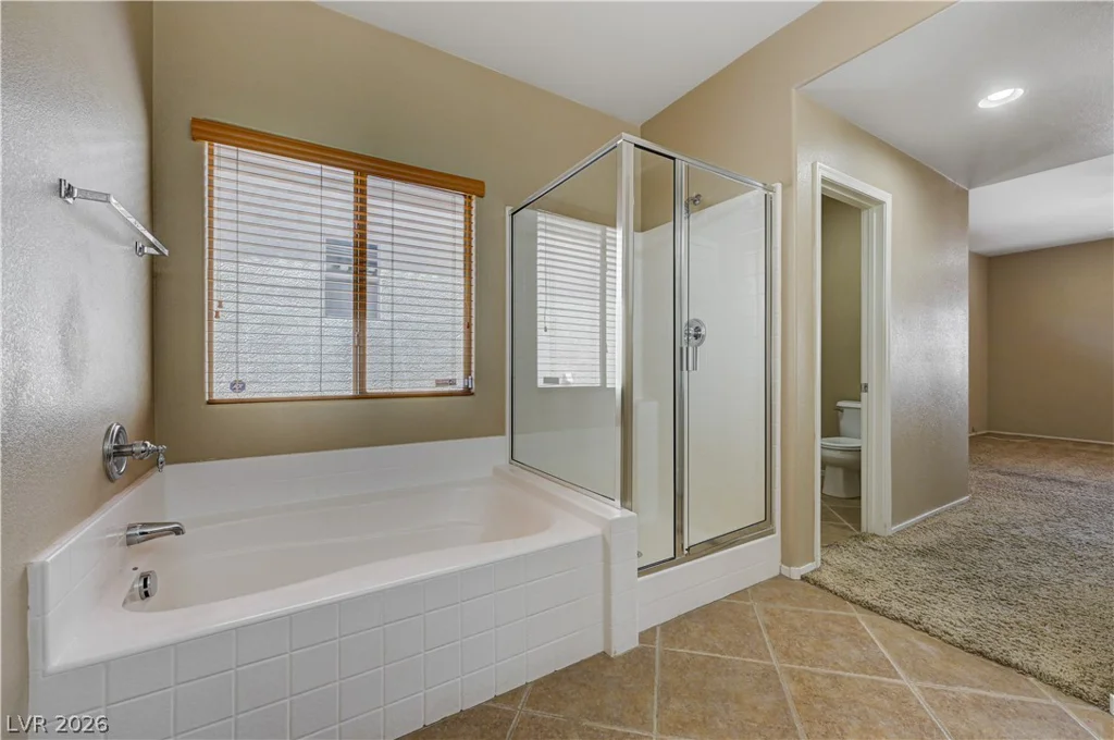 916 Kevin Baker, North Las Vegas, NV 89086