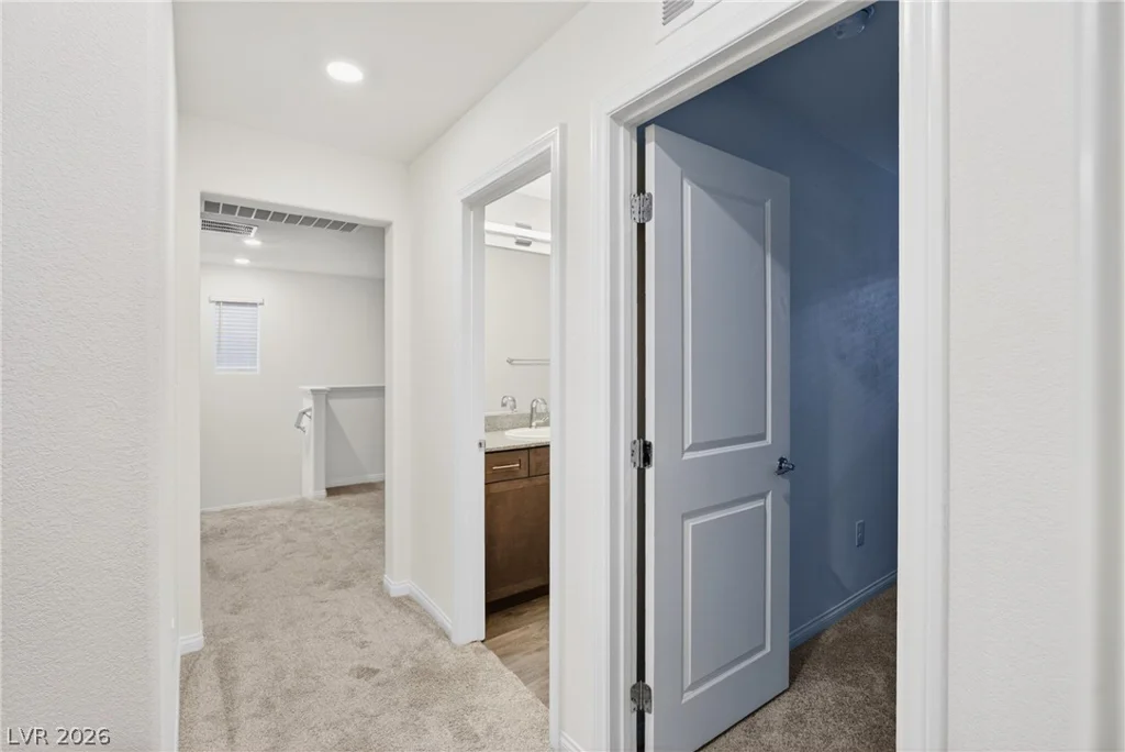 6947 Magenta Moon, North Las Vegas, NV 89086