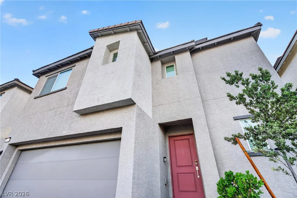 6947 Magenta Moon, North Las Vegas, NV 89086