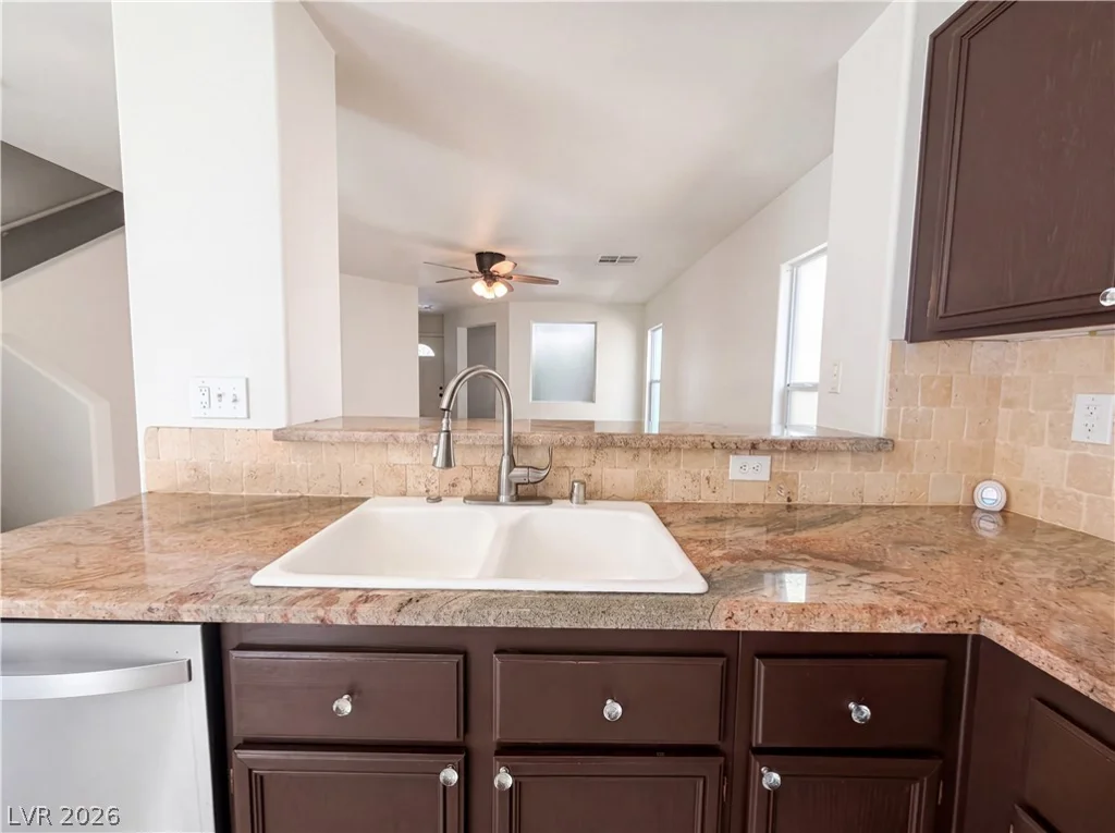 7274 Pine Barrens, Las Vegas, NV 89148