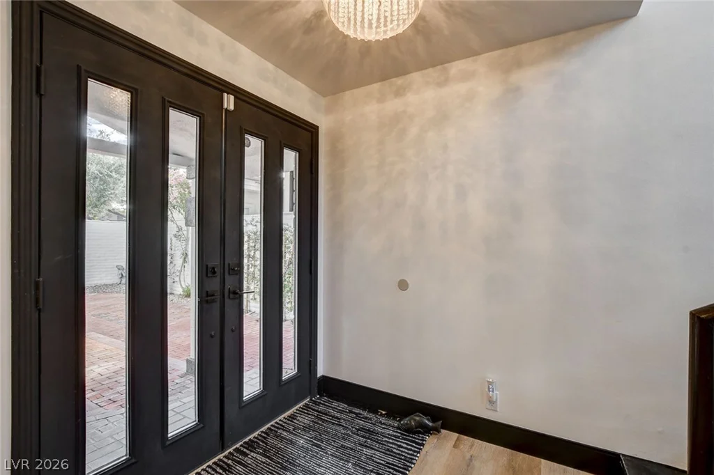 828 Vegas Valley, Las Vegas, NV 89109