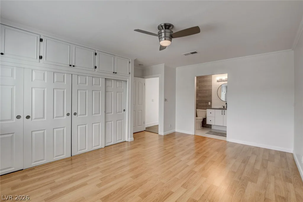 828 Vegas Valley, Las Vegas, NV 89109
