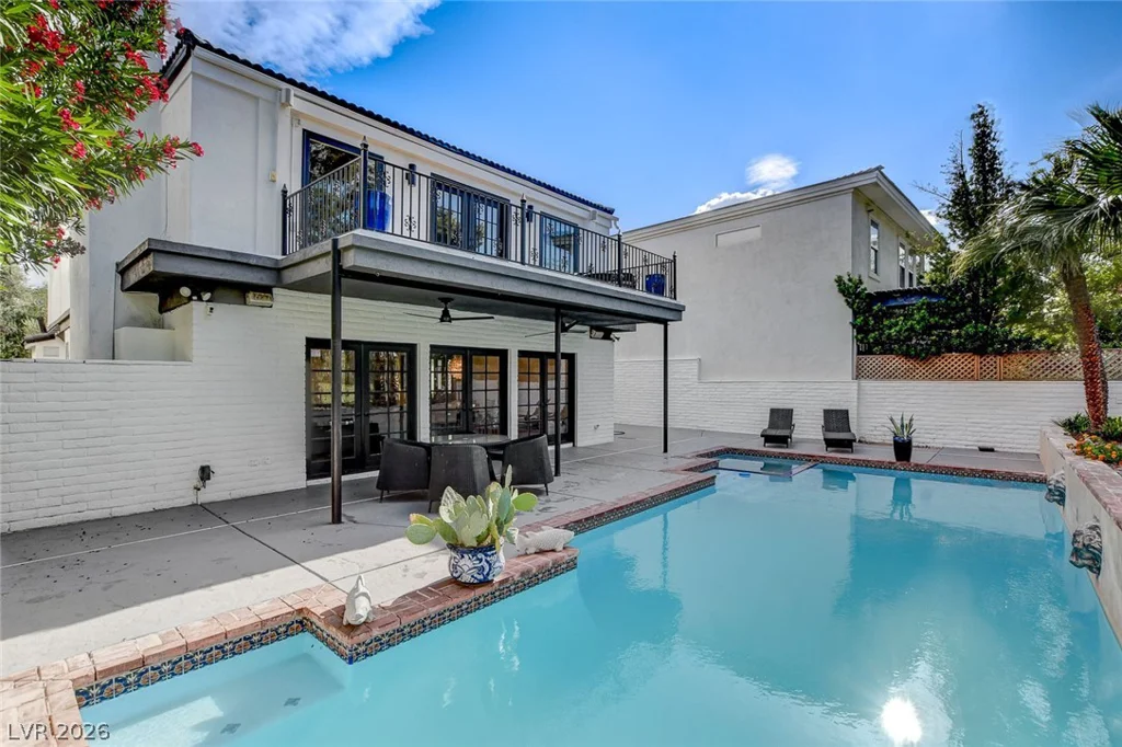 828 Vegas Valley, Las Vegas, NV 89109