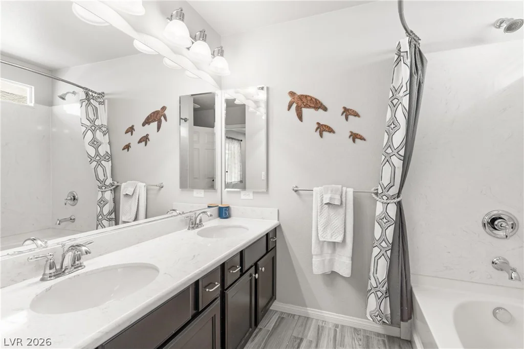 5400 Holding, Las Vegas, NV 89139