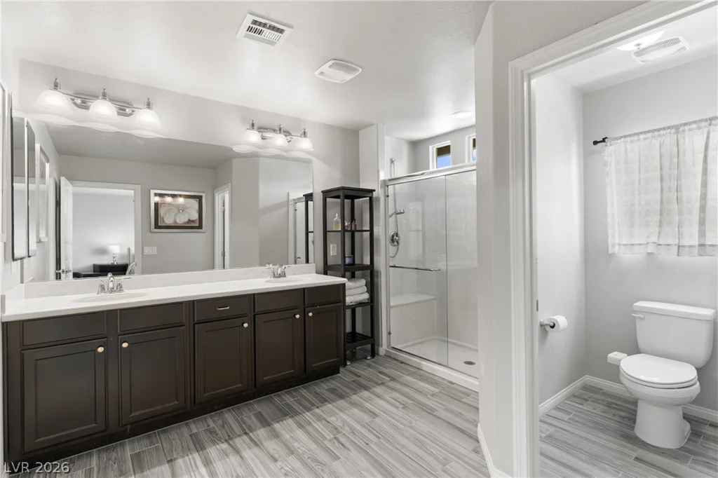 5400 Holding, Las Vegas, NV 89139