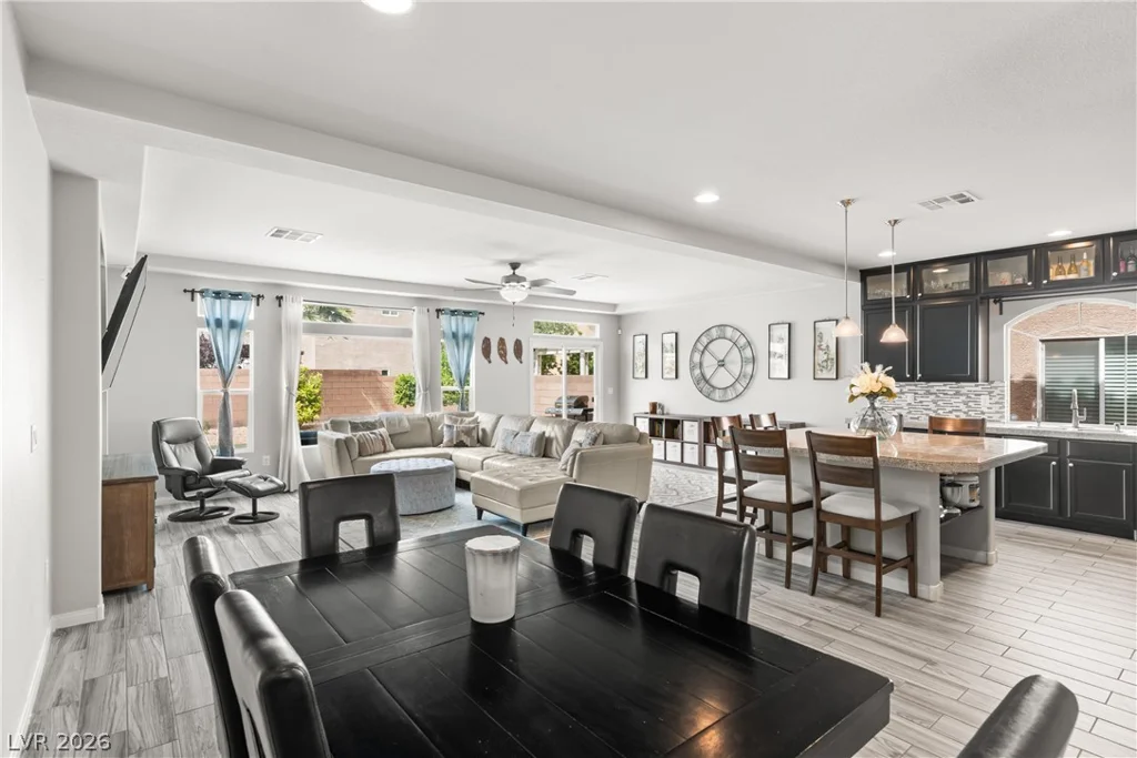 5400 Holding, Las Vegas, NV 89139