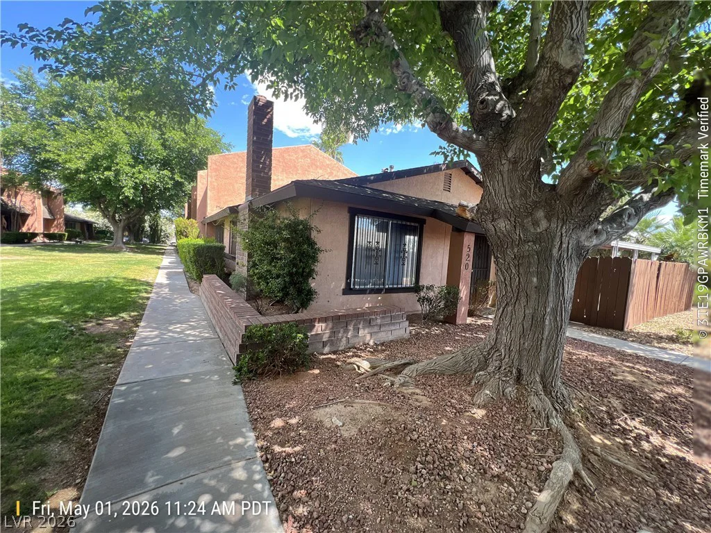 520 Starfire, Las Vegas, NV 89107