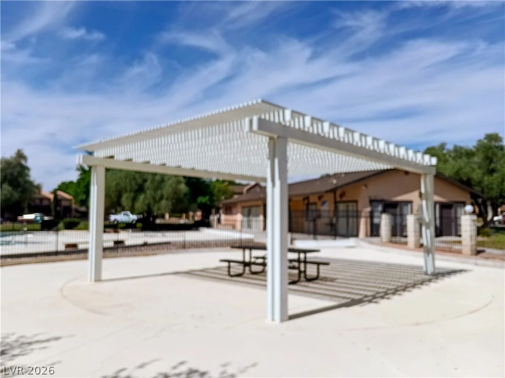 520 Starfire, Las Vegas, NV 89107