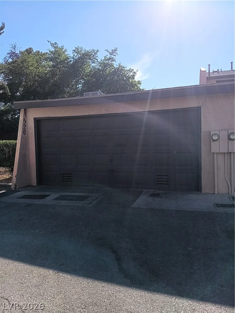 520 Starfire, Las Vegas, NV 89107