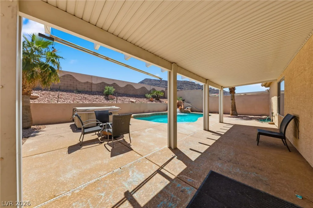 333 Oak Canyon, Henderson, NV 89015