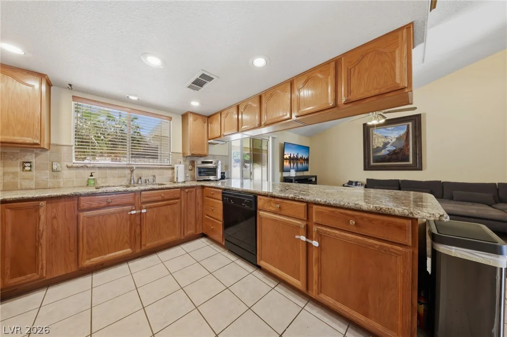 333 Oak Canyon, Henderson, NV 89015