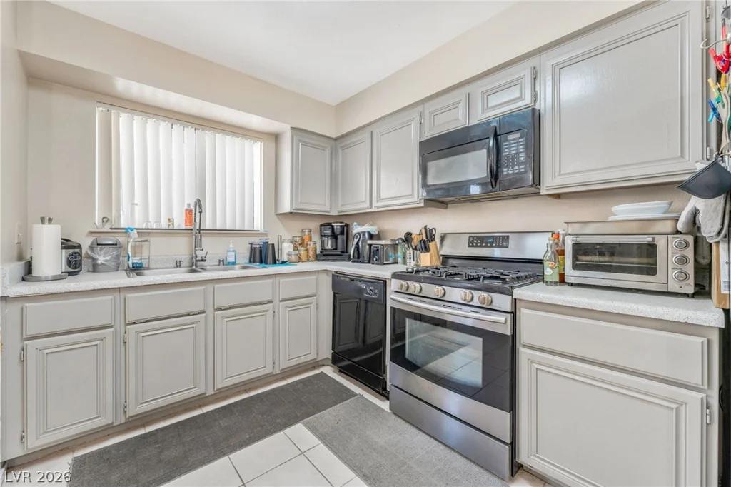 6404 Jean Lee, Las Vegas, NV 89108