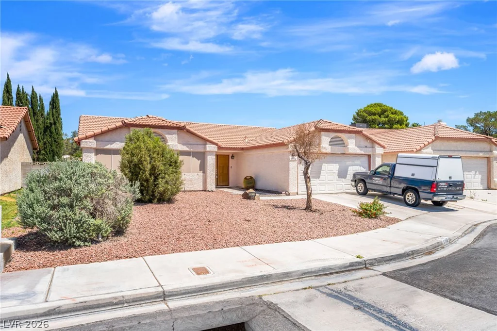 6404 Jean Lee, Las Vegas, NV 89108