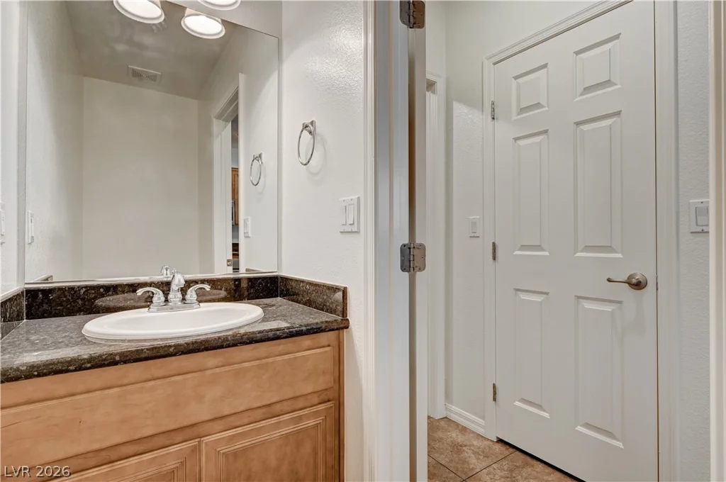 11472 Ogden Mills, Las Vegas, NV 89135
