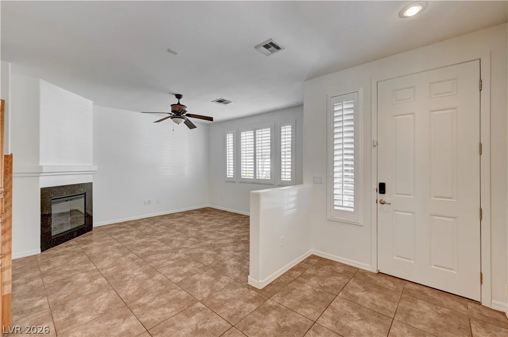 11472 Ogden Mills, Las Vegas, NV 89135
