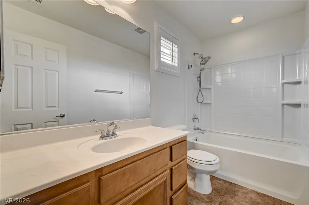 11472 Ogden Mills, Las Vegas, NV 89135