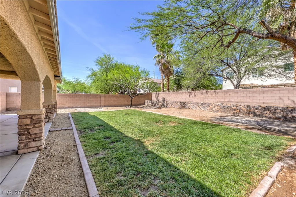 6043 Aster Crest, Las Vegas, NV 89120