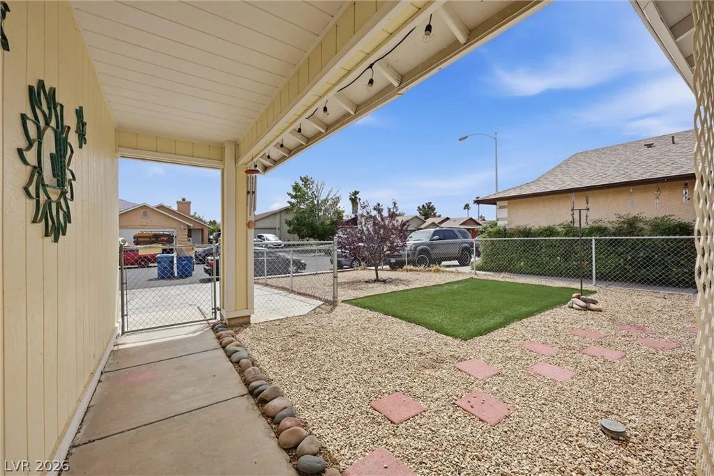 129 Parrish, Las Vegas, NV 89110
