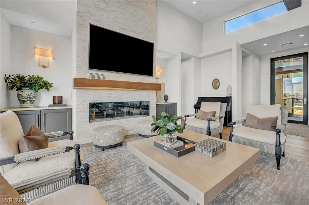 1692 Tangiers, Henderson, NV 89012