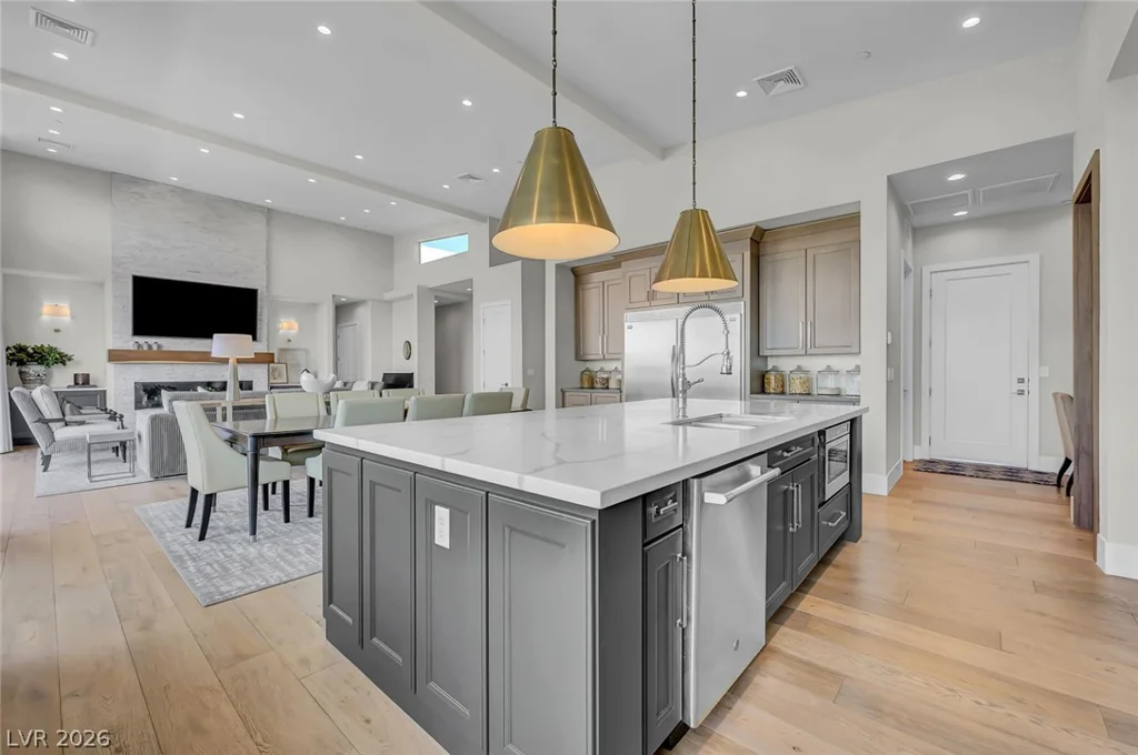 1692 Tangiers, Henderson, NV 89012