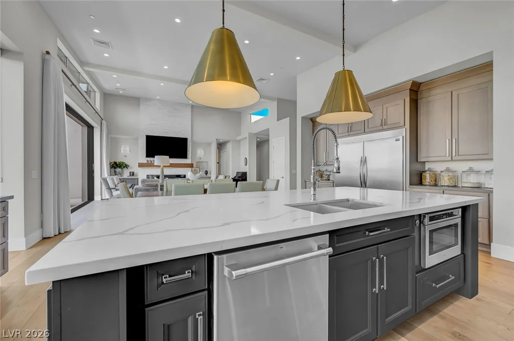 1692 Tangiers, Henderson, NV 89012