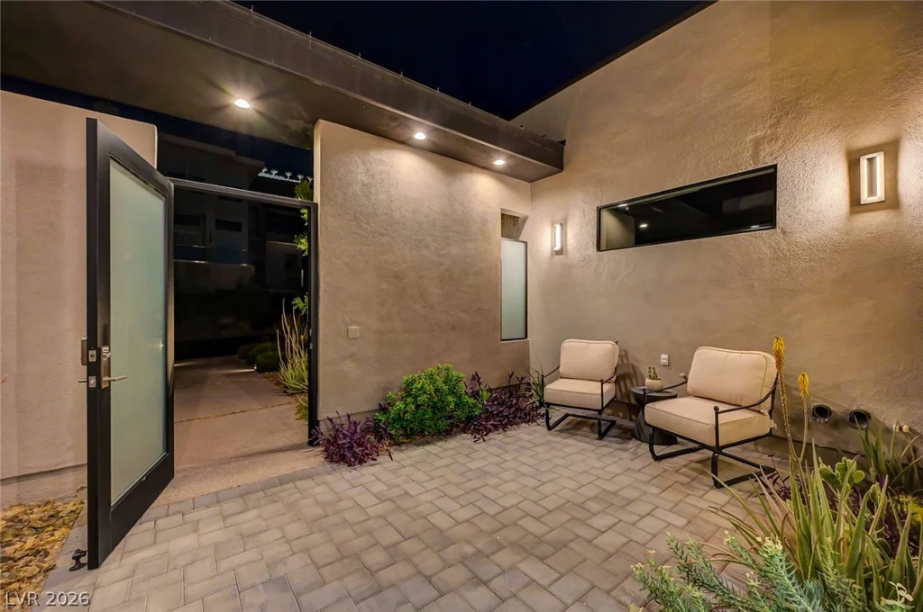 1692 Tangiers, Henderson, NV 89012