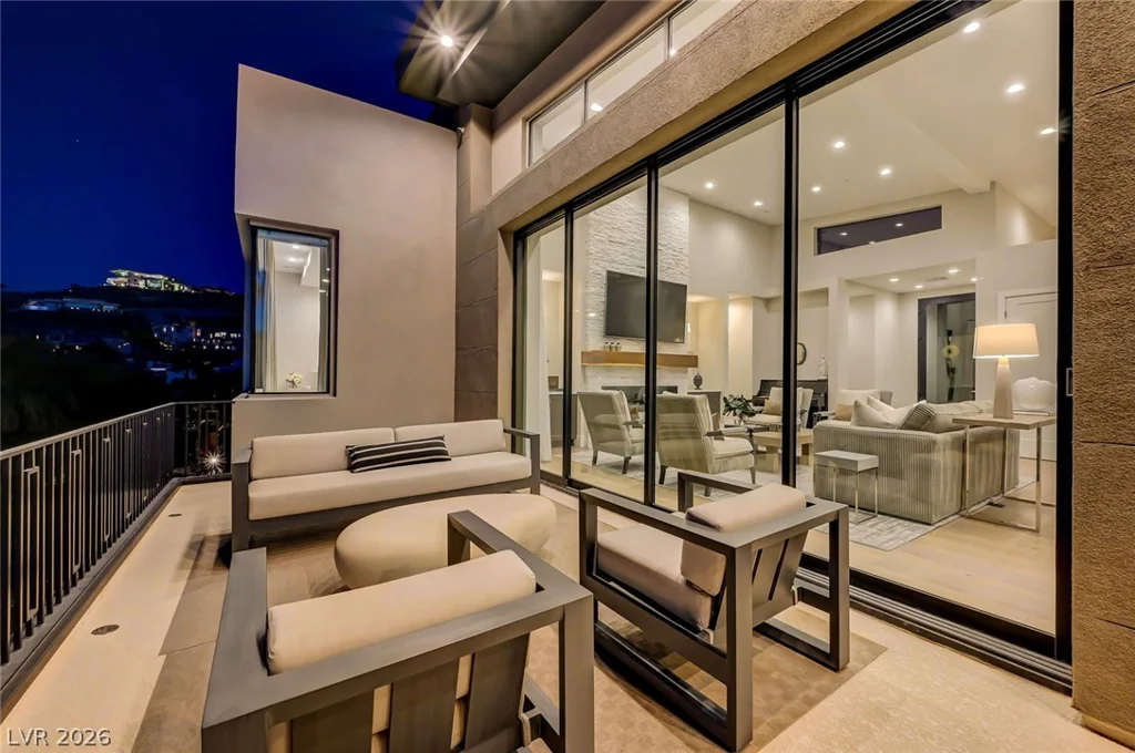 1692 Tangiers, Henderson, NV 89012
