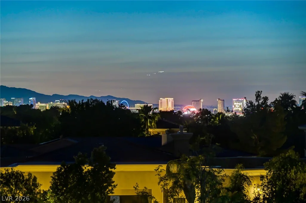 1692 Tangiers, Henderson, NV 89012