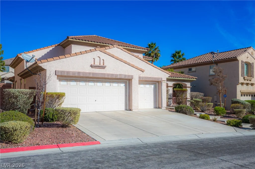 874 La Sconsa, Las Vegas, NV 89138