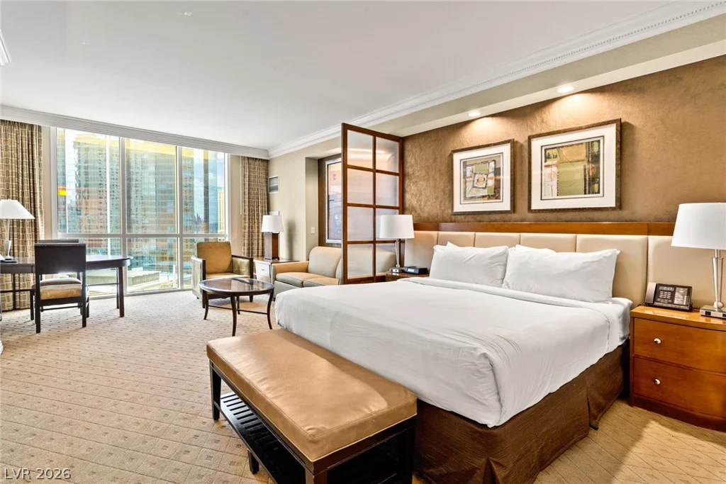 125 Harmon, Las Vegas, NV 89109