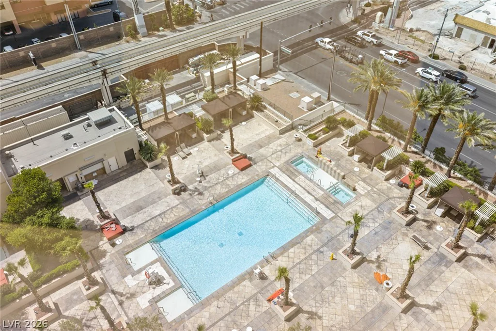 125 Harmon, Las Vegas, NV 89109