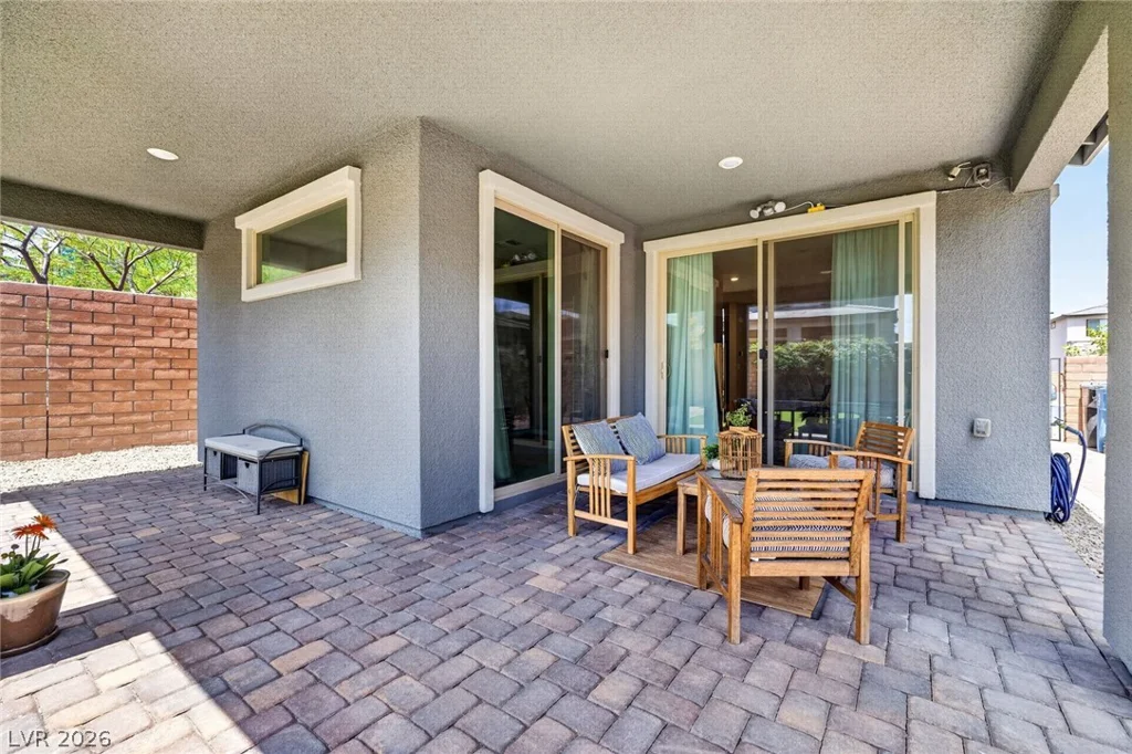 10791 Glowing Dawn, Las Vegas, NV 89135