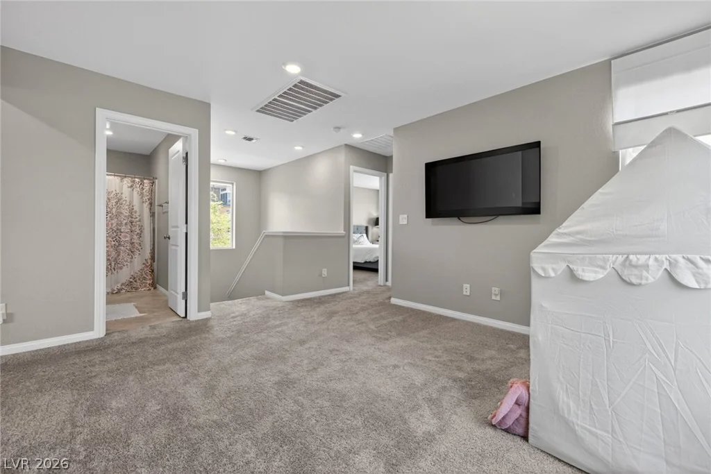 10791 Glowing Dawn, Las Vegas, NV 89135