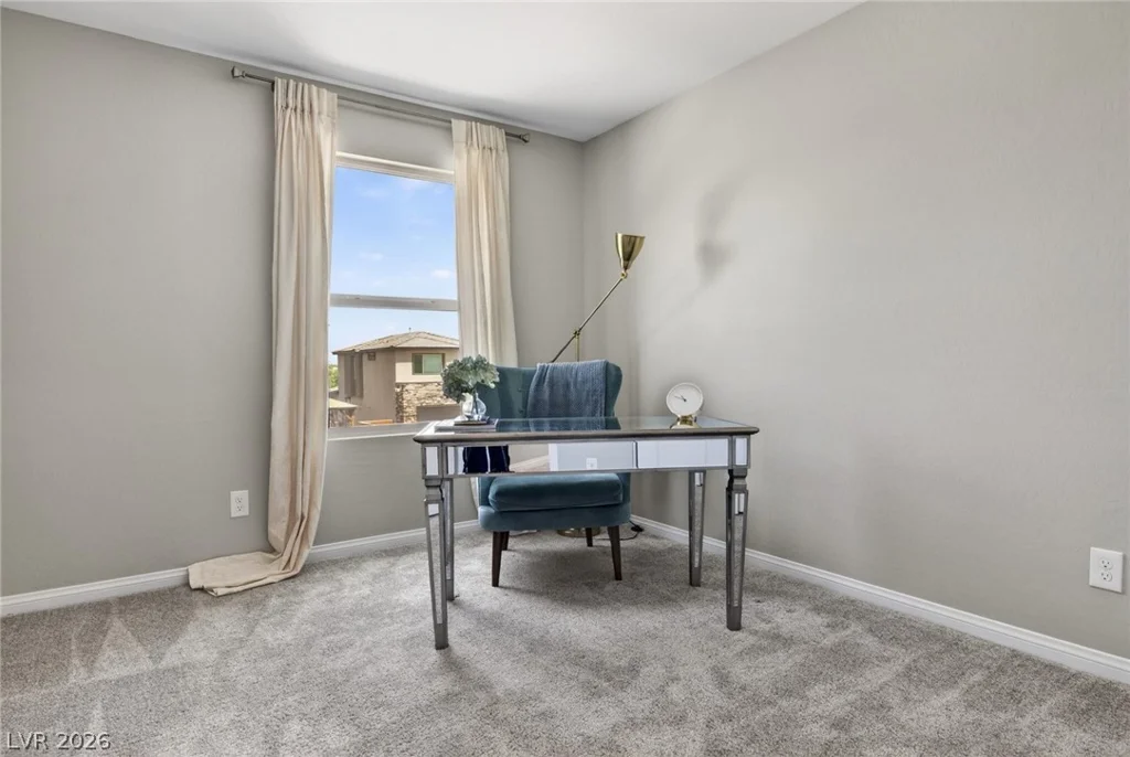 10791 Glowing Dawn, Las Vegas, NV 89135