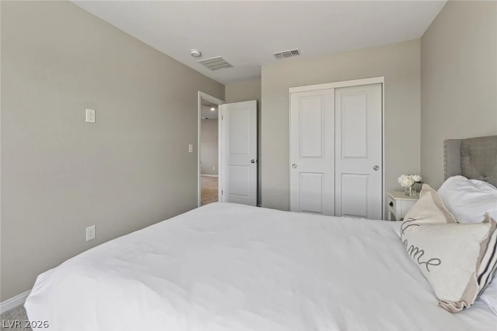 10791 Glowing Dawn, Las Vegas, NV 89135