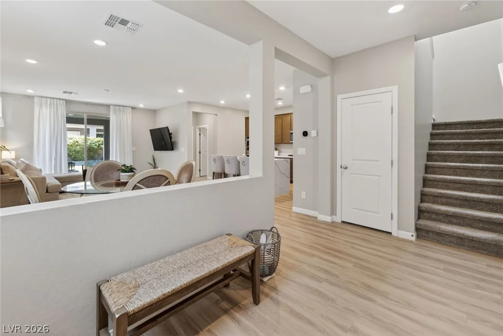 10791 Glowing Dawn, Las Vegas, NV 89135