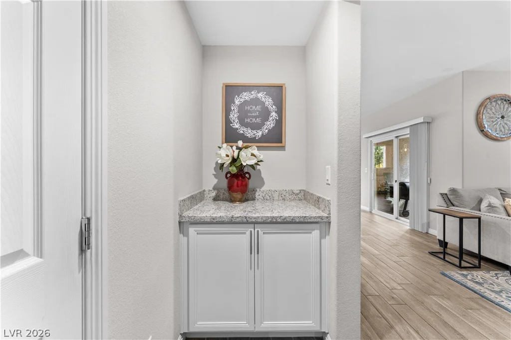 8047 Mercury Skye, Las Vegas, NV 89166