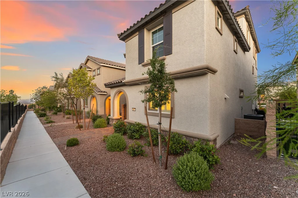 8047 Mercury Skye, Las Vegas, NV 89166