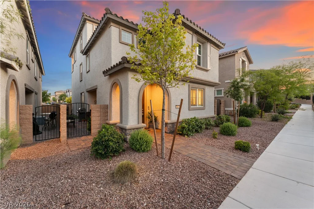 8047 Mercury Skye, Las Vegas, NV 89166