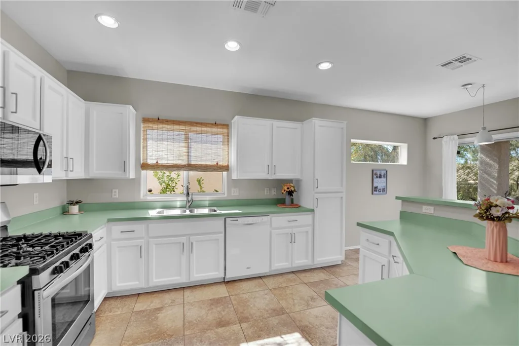 2582 Grandville, Henderson, NV 89052
