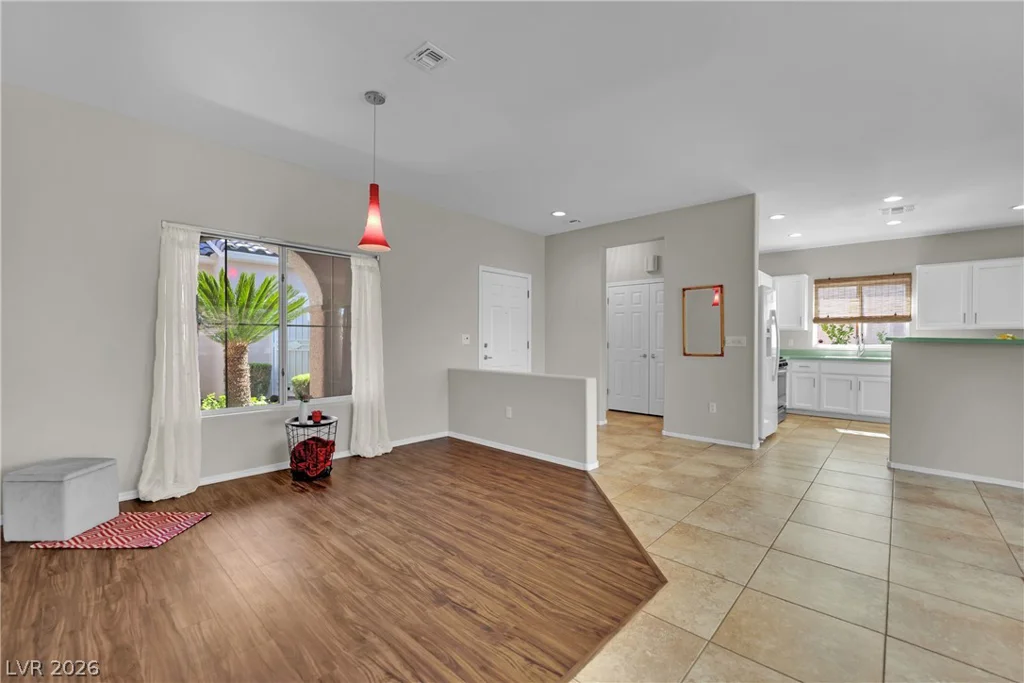 2582 Grandville, Henderson, NV 89052