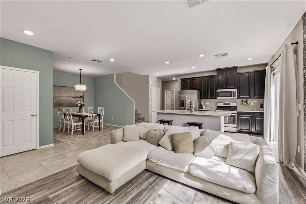 4466 Shimmering Skies, North Las Vegas, NV 89031